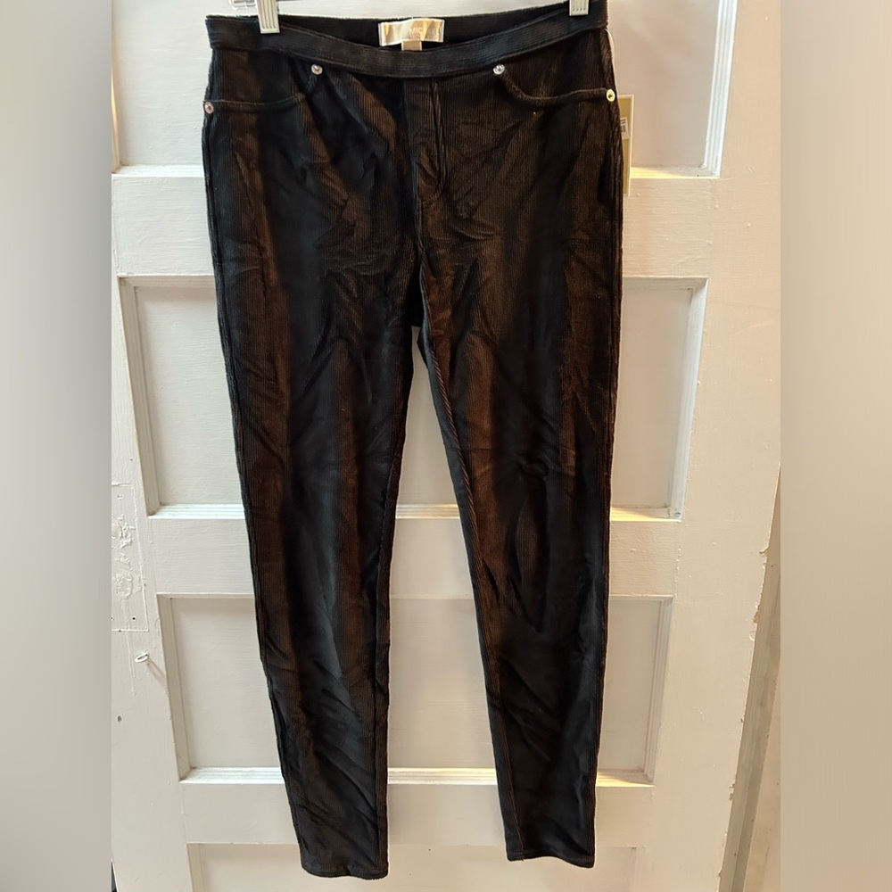 Michael Michael Kors -Basic Black Velvety Pants Size - small